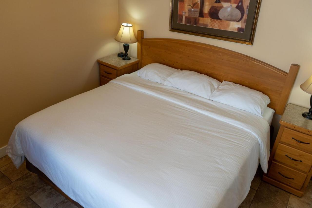 Sandy Beach Suites 오소유스 외부 사진