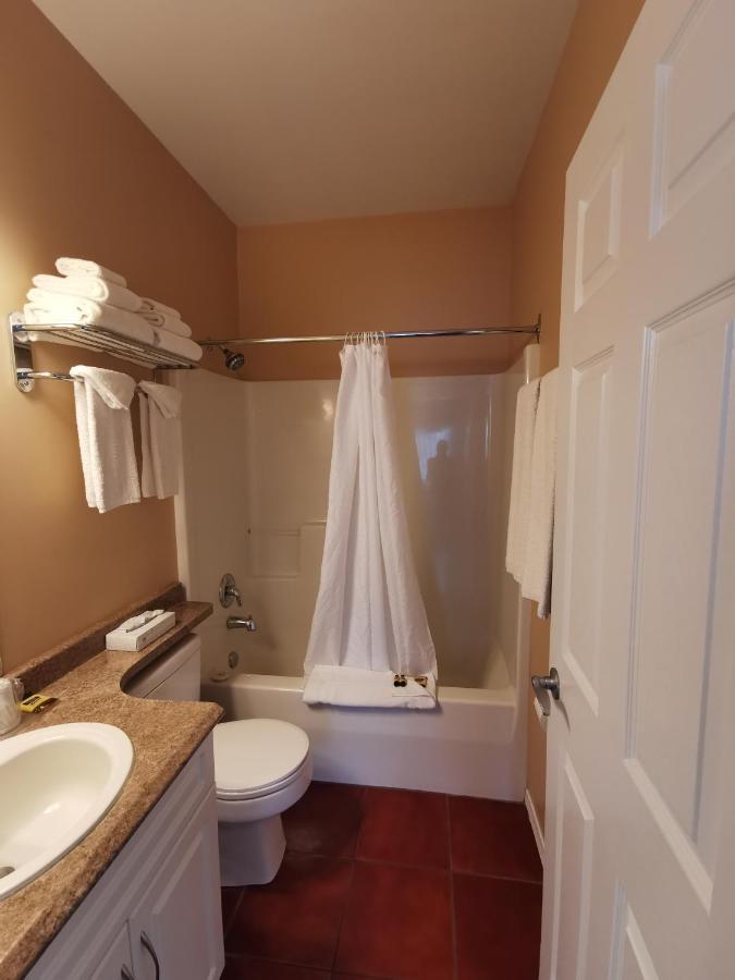 Sandy Beach Suites 오소유스 외부 사진