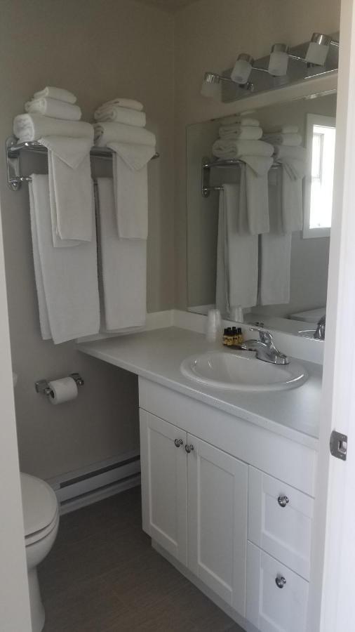 Sandy Beach Suites 오소유스 외부 사진